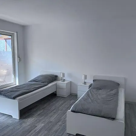 Apartment Nahe Frankfurt Fur 4 Personen Dietzenbach